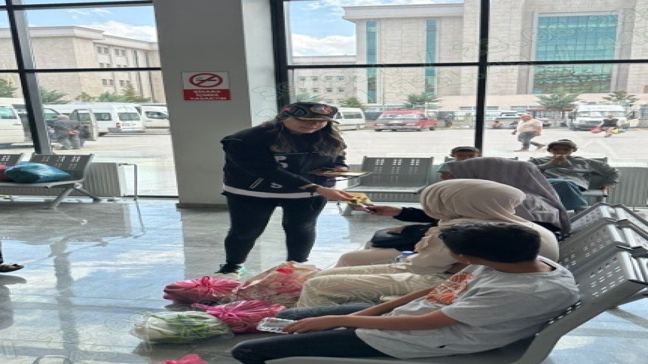 Narkotik ekiplerinden bilgilendirme çalışması