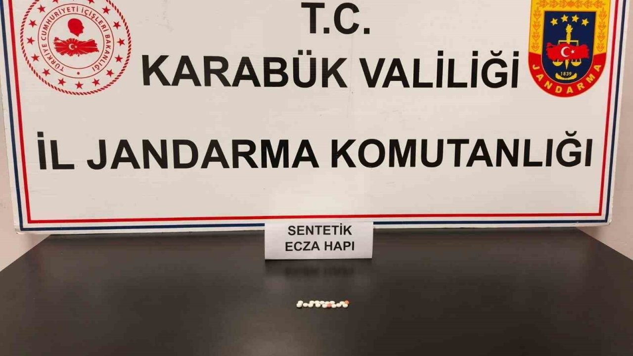 Karabük’te 17 sentetik ecza ele geçirildi