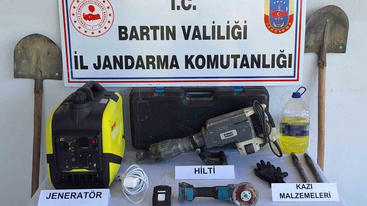 Define avcılarına suç üstü: 3 gözaltı