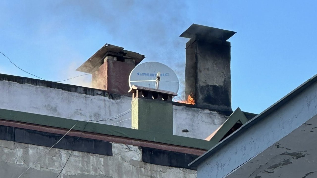 Ordu’da çatı yangını paniğe neden oldu