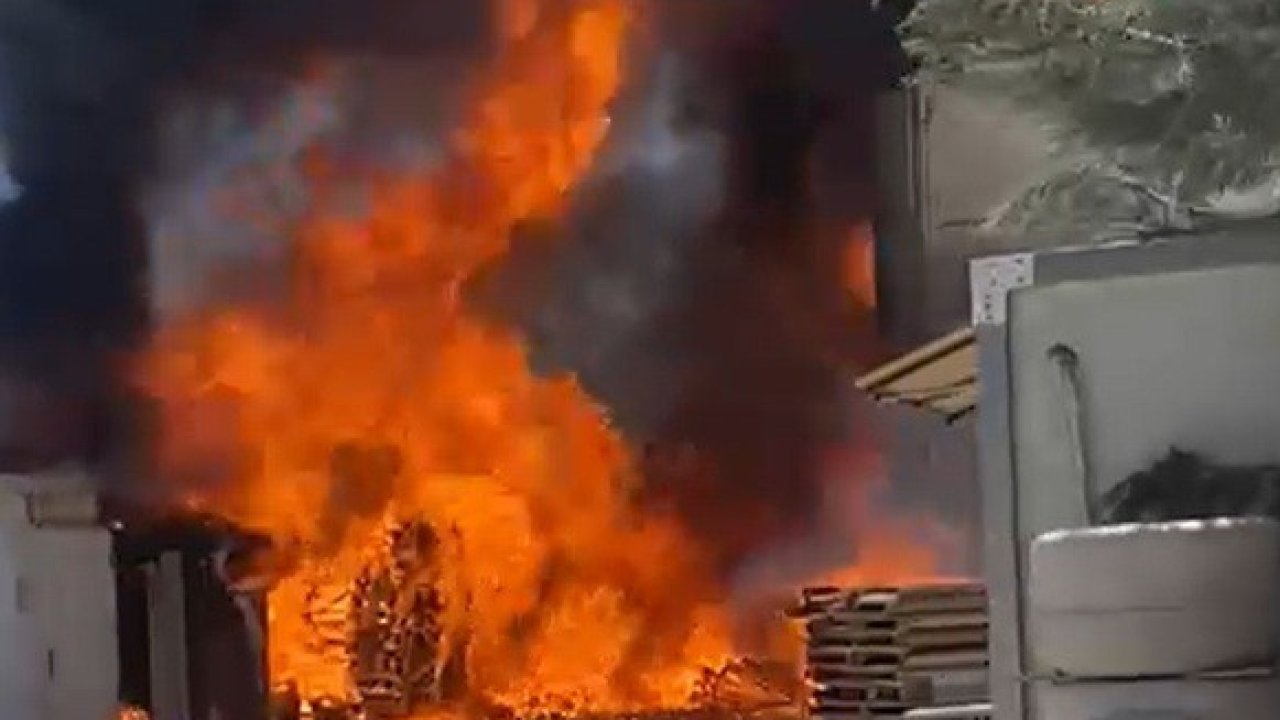 Adıyaman Organize Sanayi Bölgesi’nde fabrika yangını