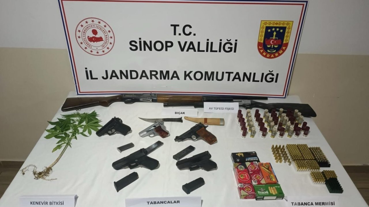 Sinop’ta silah ve uyuşturucu operasyonu: 3 gözaltı