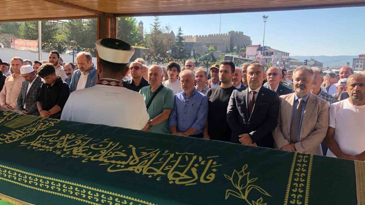 Alkan ailesinin acı günü