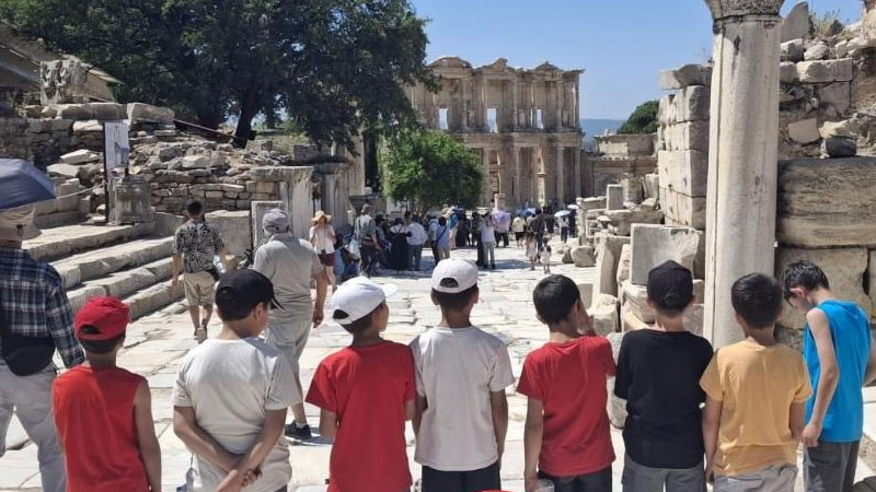 Karslı Çocuklar Tarih ve Doğayla Buluştu