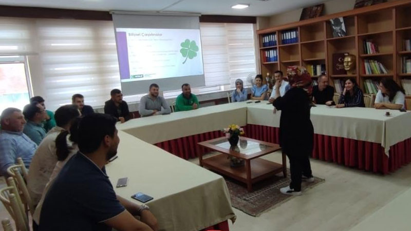 Kars Şeker Fabrikası Personeline Kumar Bağımlılığı Eğitimi Verildi