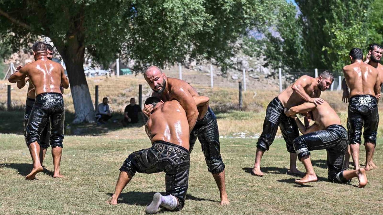 Kırkpınar Başpehlivanı Orhan Okulu’nun hedefi 3. altın kemer