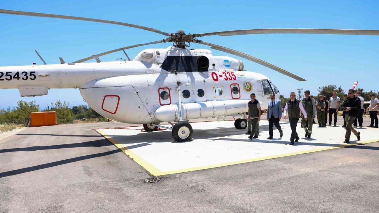 Mersin’de orman yangınlarına karşı 5 helikopter ile 407 araçlı ekip teyakkuzda
