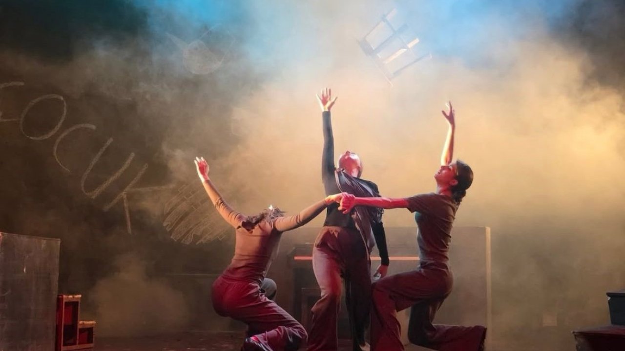 Ukrayna’da savaşın yıktığı sahne, Antalya’da yeniden kuruldu