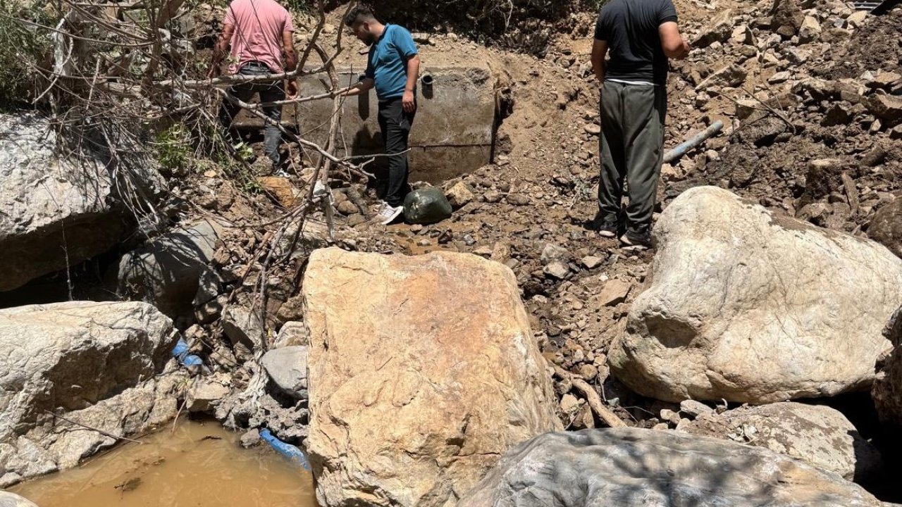 Çukurca Köprülüde su sorunu çözüldü