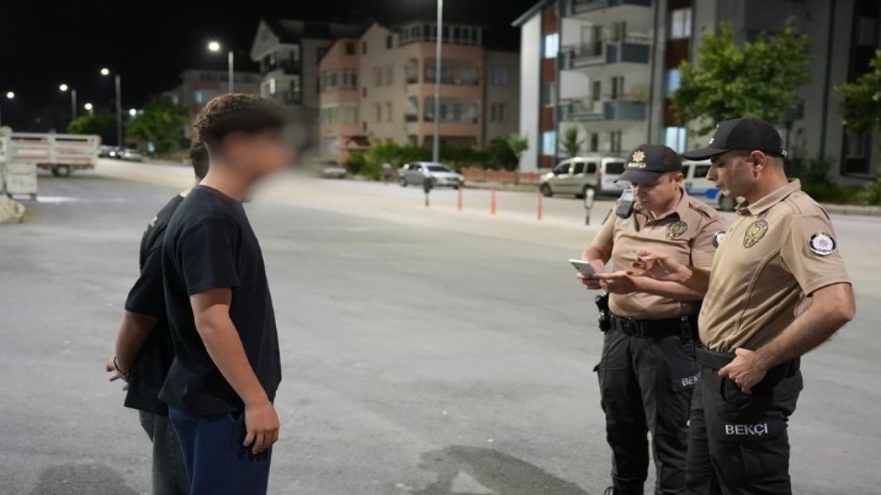 Isparta’da kurallara uymadığı tespit edilen sürücülere idari para cezası