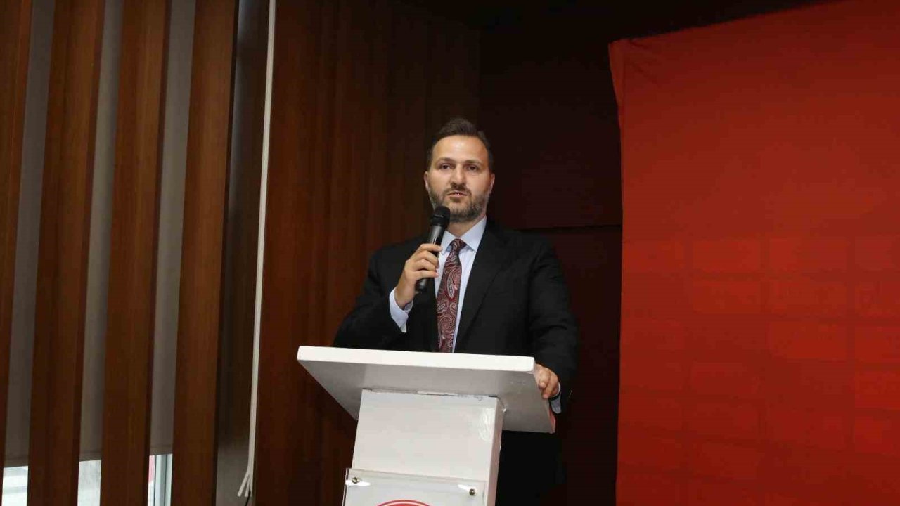 Ümraniyespor’da Ömür Aydın yeniden başkan