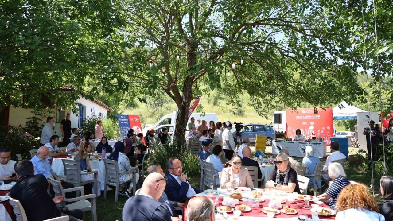 Bilim Kafe etkinliğine ilgi büyük oldu