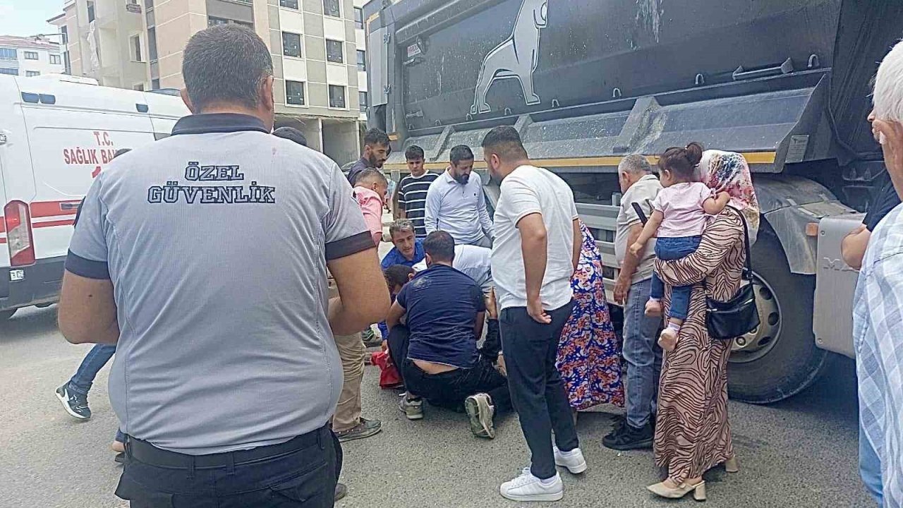 Malatya’da kamyon ile motosiklet çarpıştı: 1 yaralı