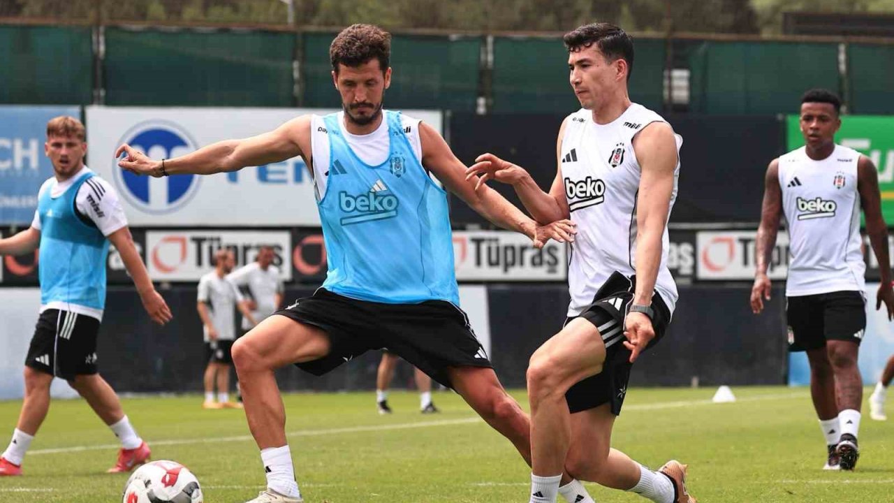 Beşiktaş’ta David Jurasek ilk antrenmanına çıktı