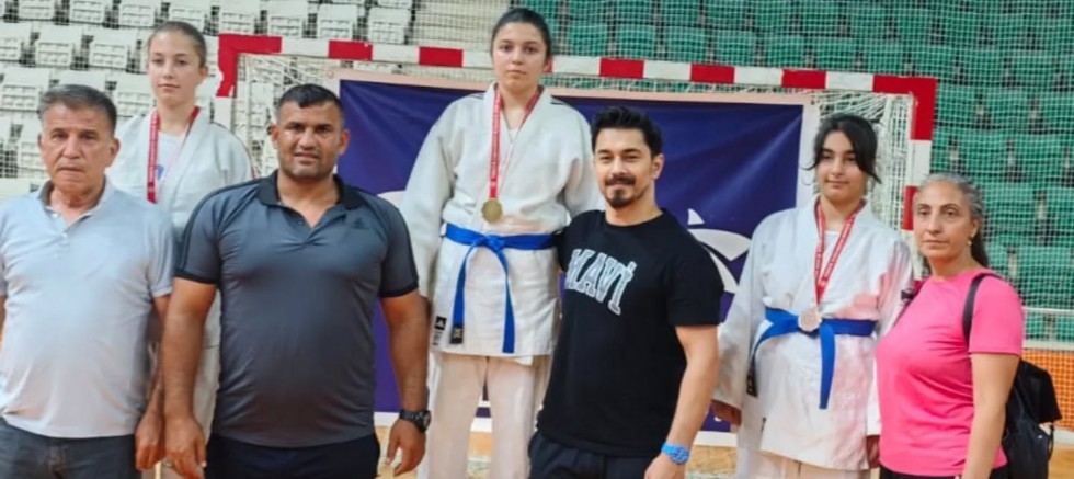 Kars'lı Judocular 2 Altın madalya ile dönüyorlar!
