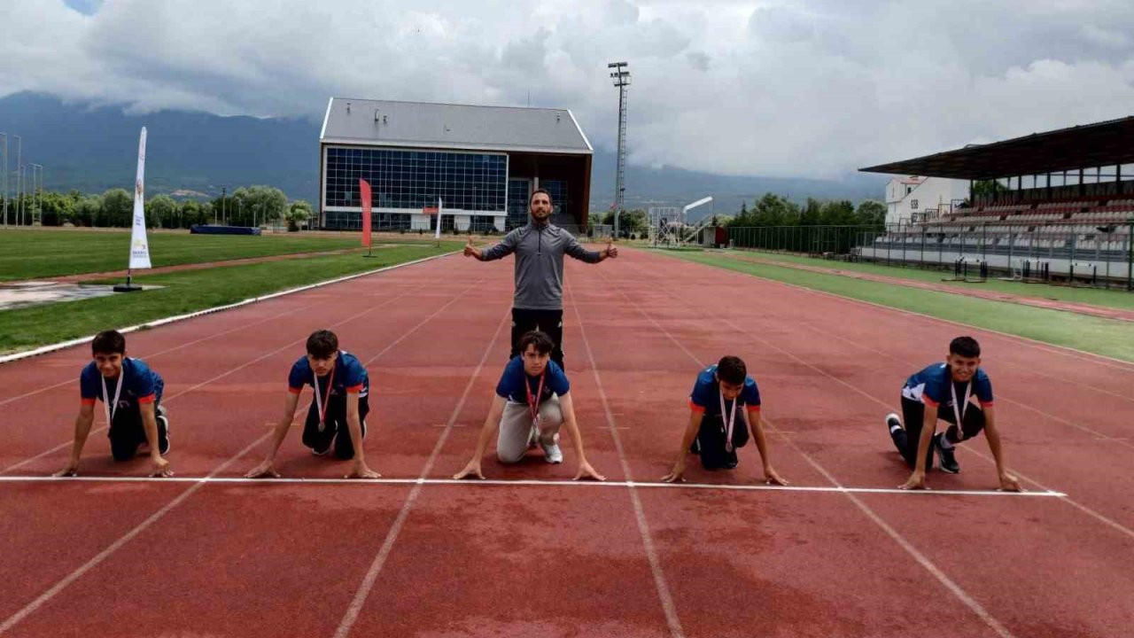 Atletizmde 8 madalya