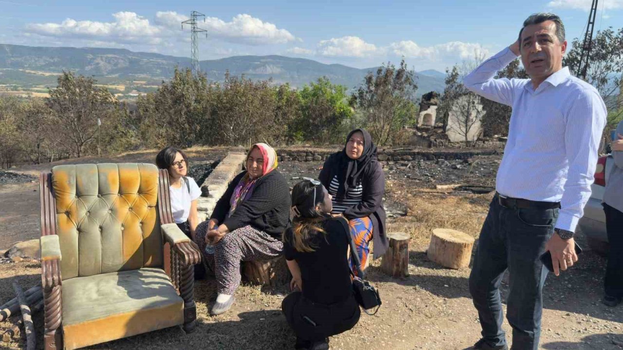 CHP Genel Başkan Yardımcı Erhan Adem, yangın bölgesine geldi