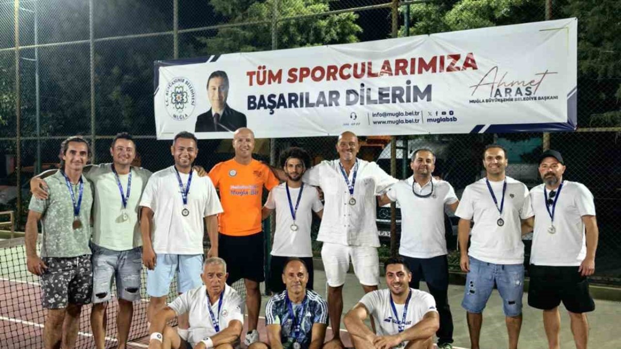 Babalar Günü’nde Tenis turnuvası sona erdi