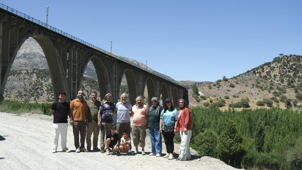 Doğaseverler Gölbaşı ilçesine hayran kaldı