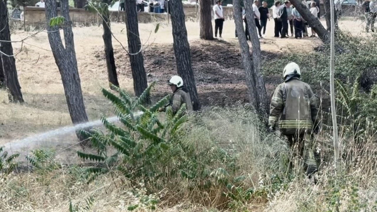 Bakırköy Ruh ve Sinir Hastalıkları Hastanesi bahçesinde yangın