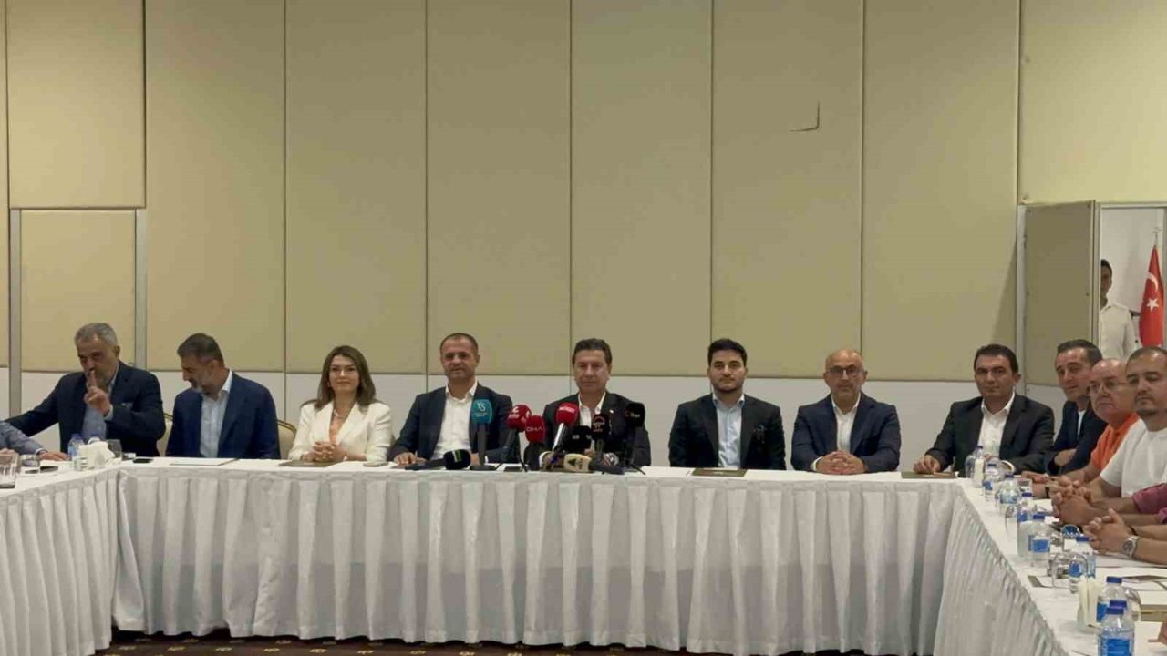 Muğlaspor ilk yönetim kurulu toplantısını Marmaris’te yaptı: ‘Hedef önce birlik, sonra 1.lig’