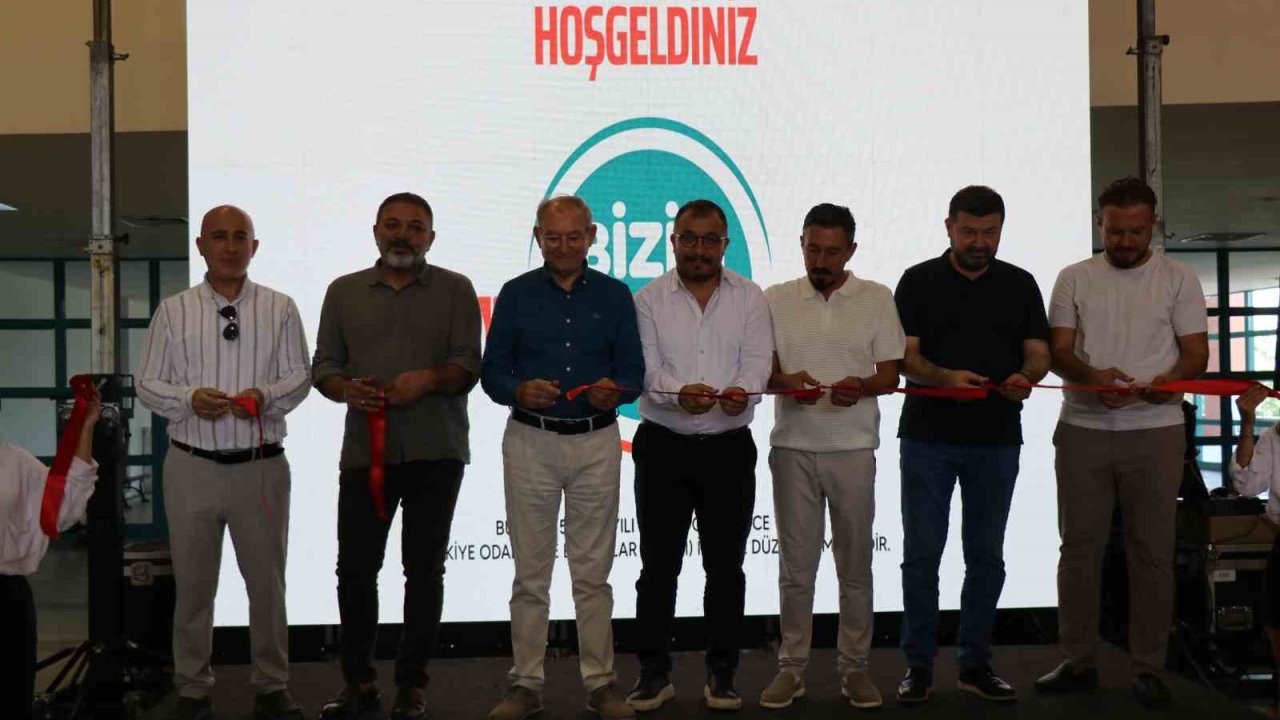 Ege’nin en kapsamlı ve konserli ilk otomotiv fuarı Denizli’de ziyarete açıldı