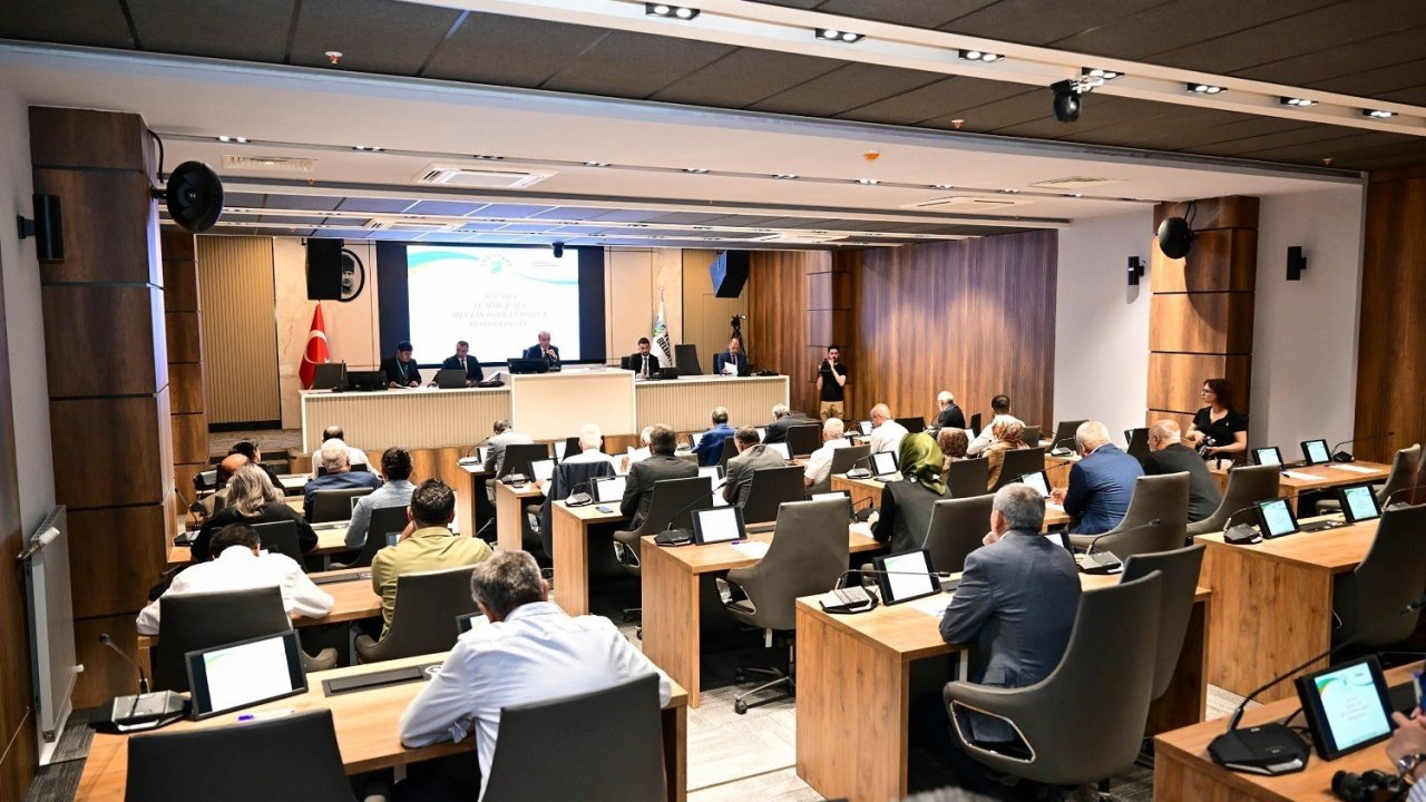 Yeşilyurt’ta elektrik aboneliği ve imar konusunda yeni kararlar alındı