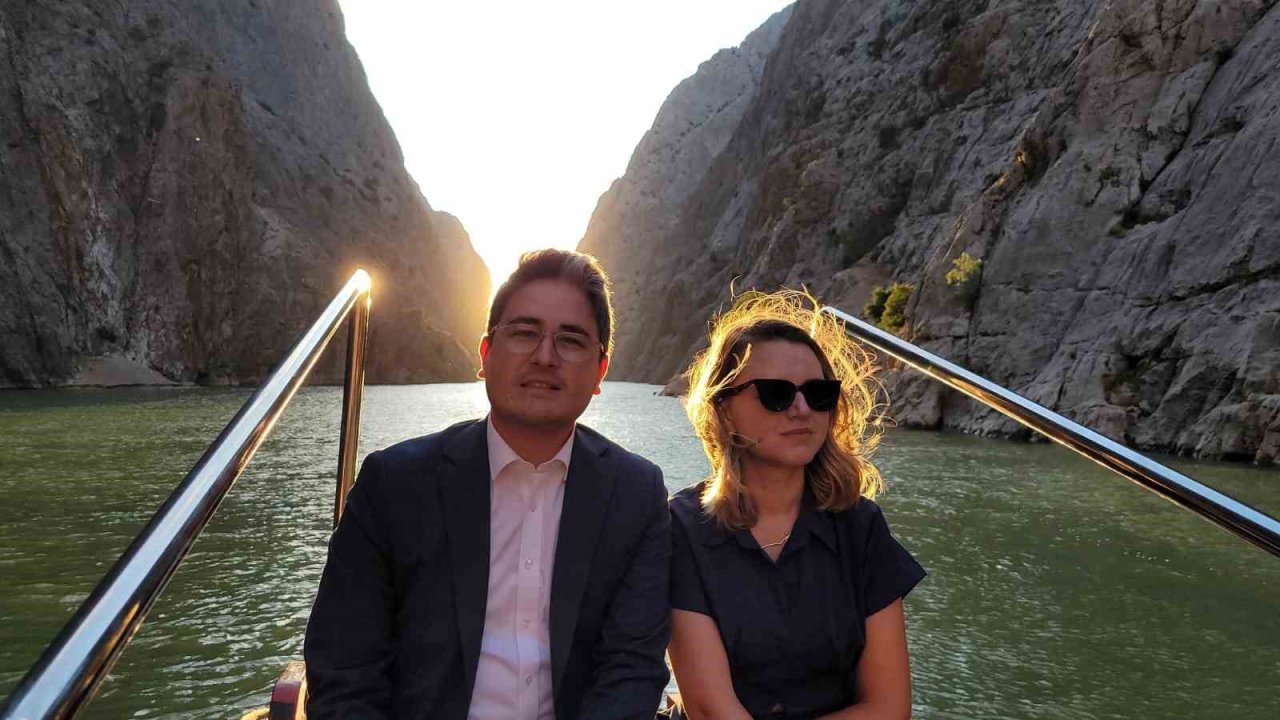 Bu manzara yılın sadece 10 günü görülebiliyor