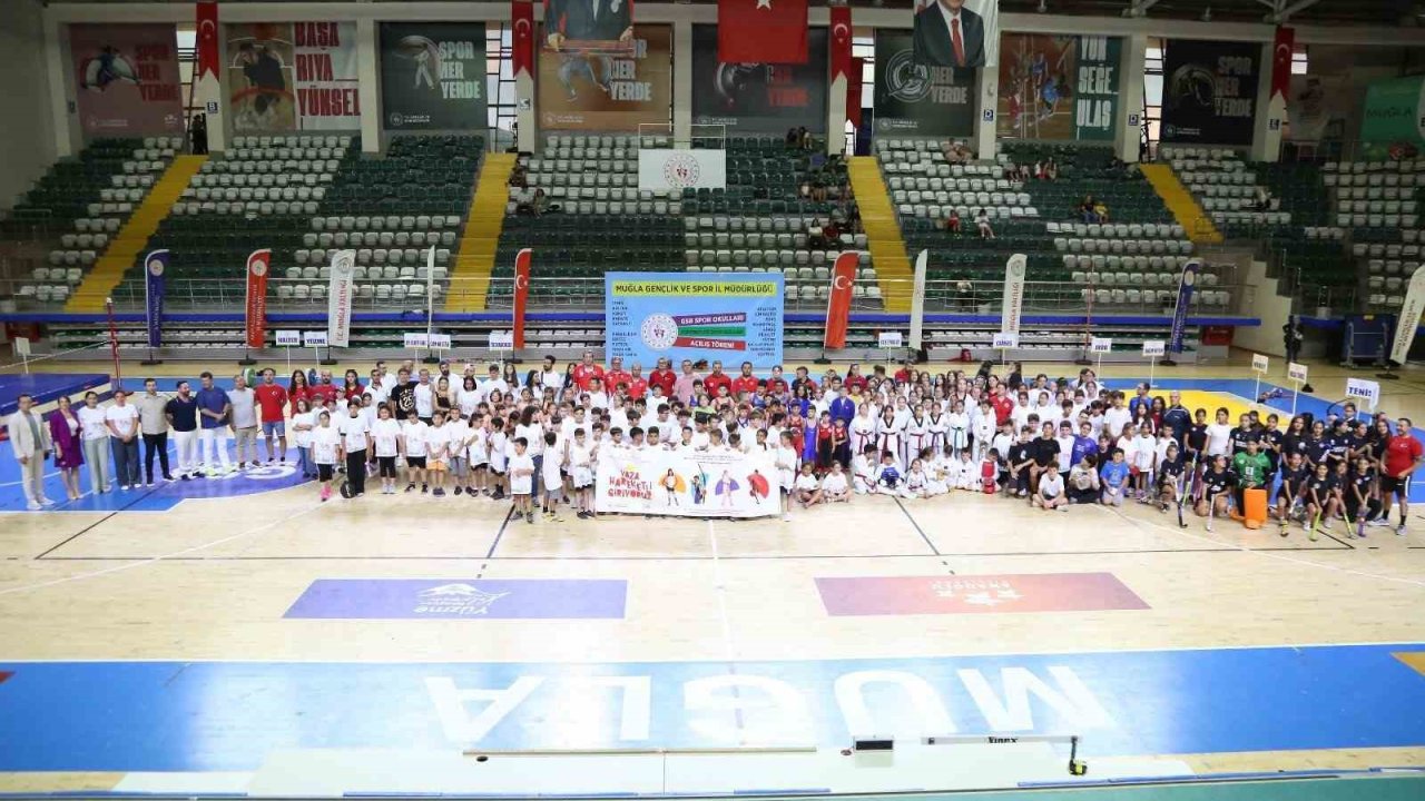 GSB yaz spor okulları açıldı