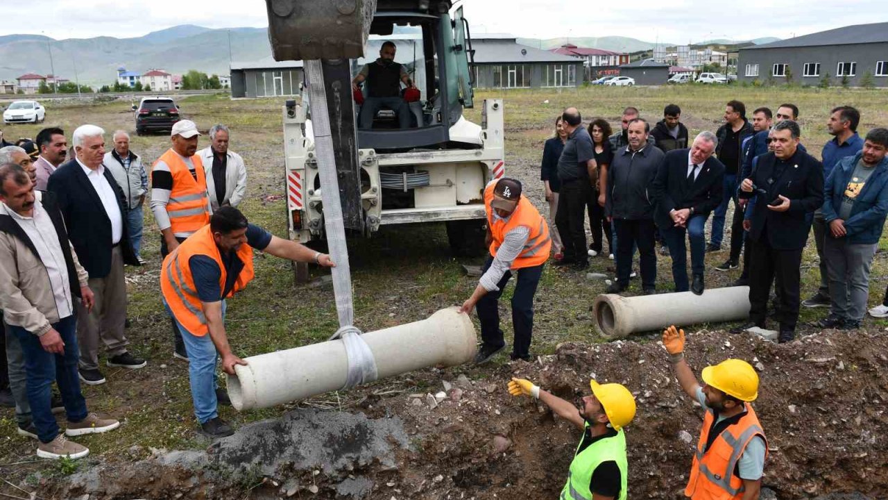 Galericiler Sitesi’nin temel atma töreni yapıldı