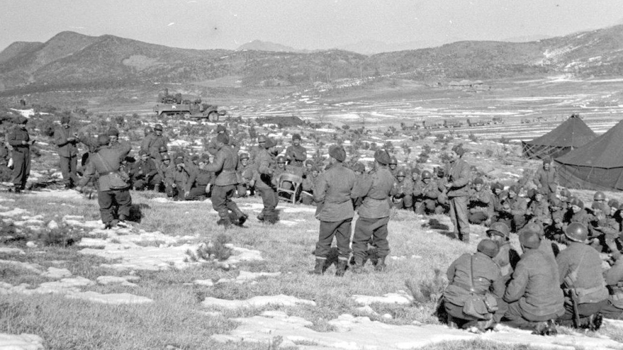 Dadaşlar Kore’deydi