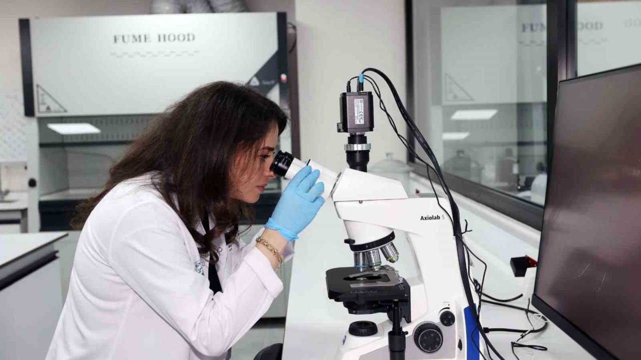 100. yıl gıda analiz laboratuvarında pestisit kalıntı analizleri yapılıyor