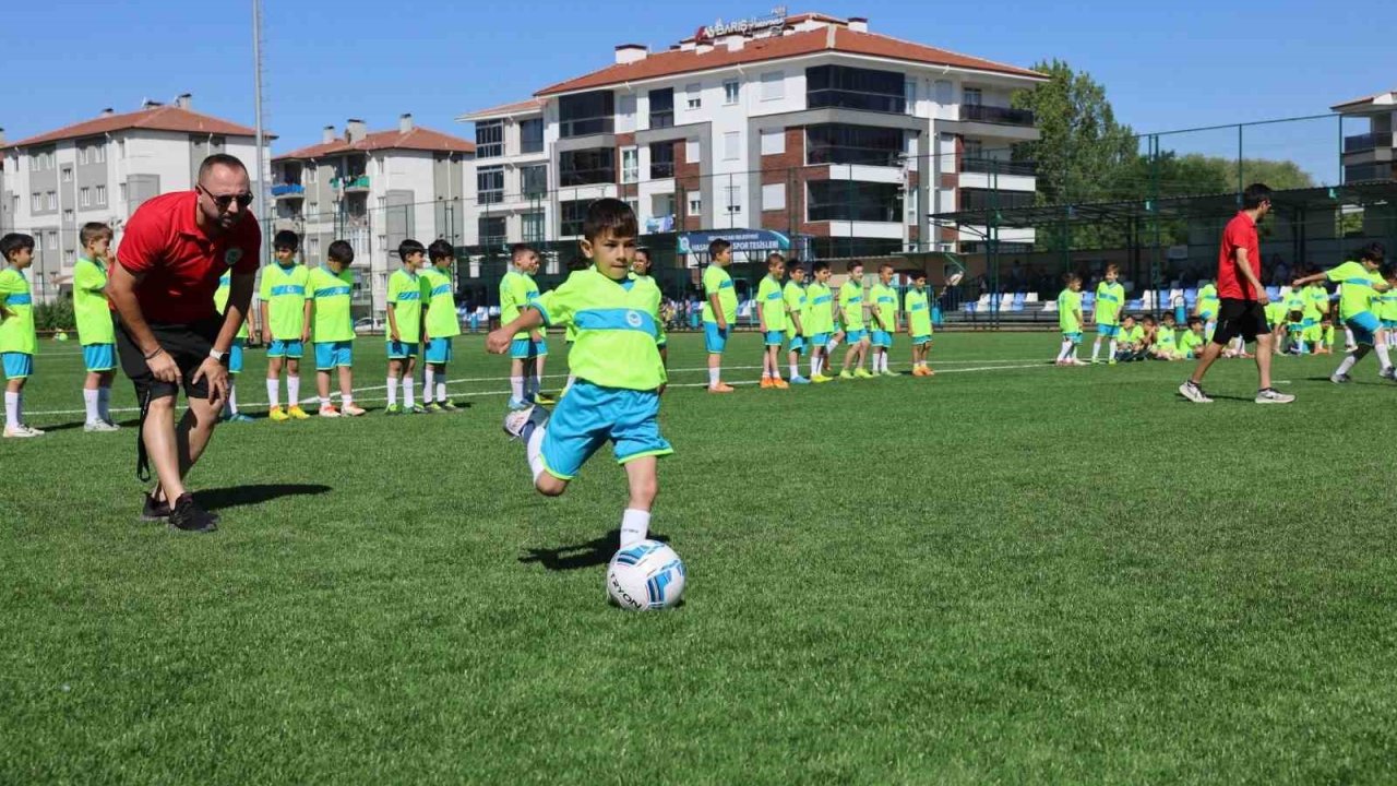 Odunpazarı Yaz Spor Okulları için coşkulu açılış töreni