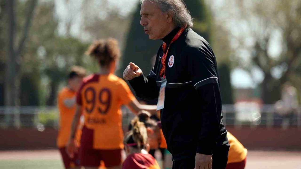 Galatasaray, Metin Ülgen ile yollarını ayırdı