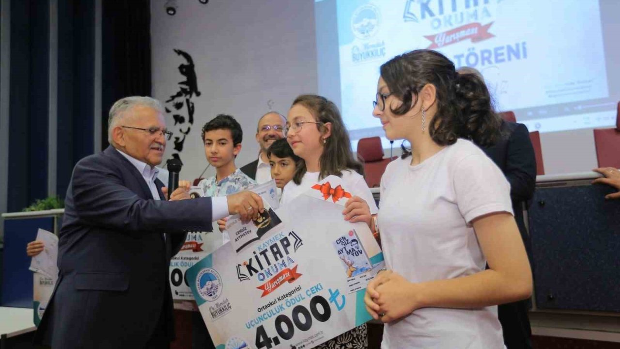 Büyükşehir’de kitap okuma rüzgarı esti