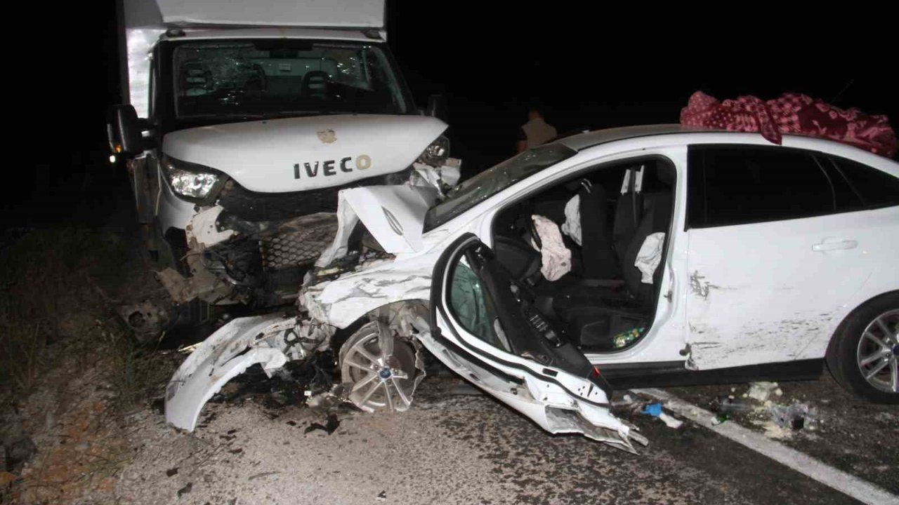 Konya’da 3 aracın karıştığı kazada 7 kişi yaralandı