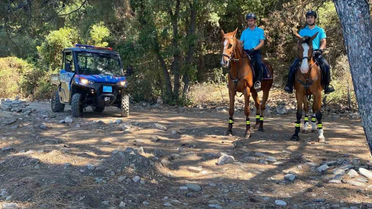 Milli Park’ta yasak bölgeye giren 5 kişiye para cezası uygulandı