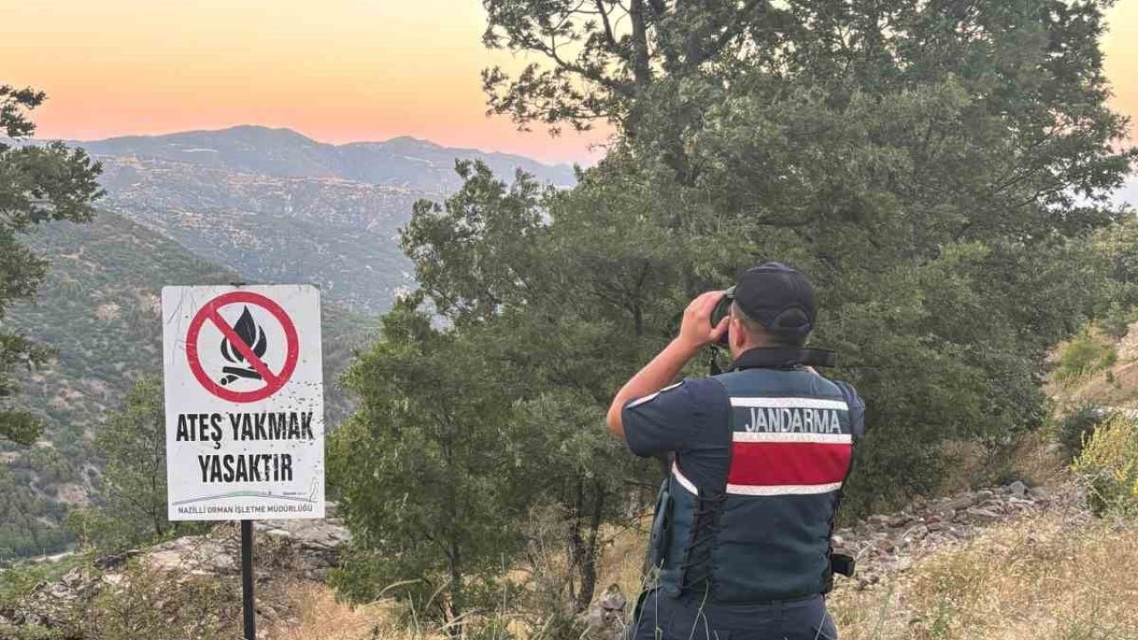 Buharkent’te orman yangınlarına karşı jandarma teyakkuzda