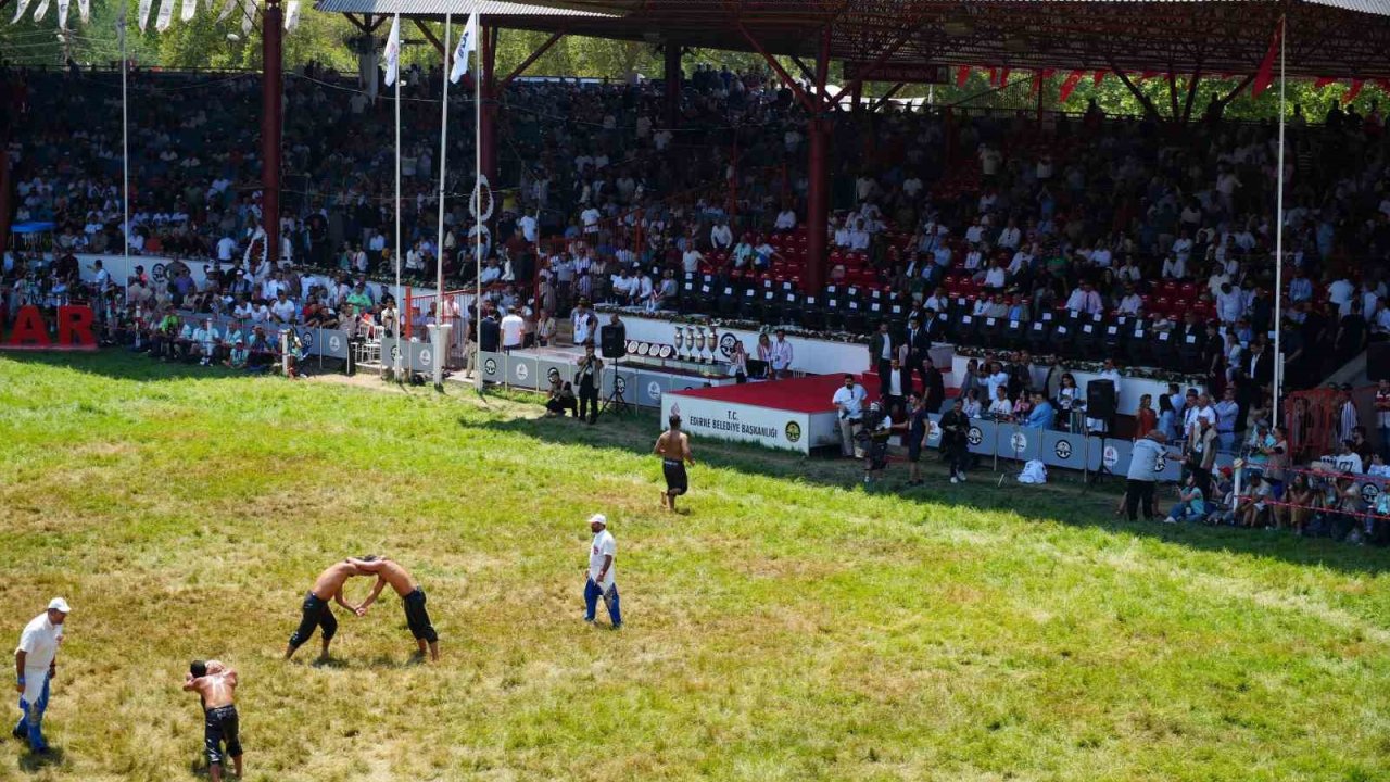Kırkpınar’da yarı finalistler belli oldu