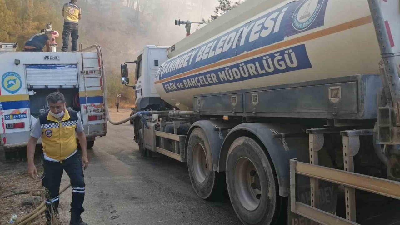 Şahinbey Belediyesi’nden Hatay’a destek