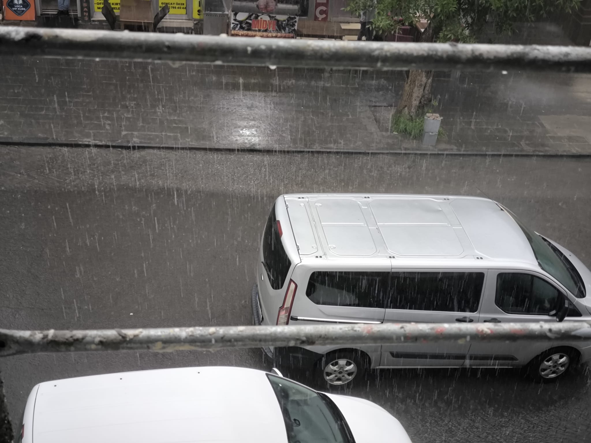 Kars’ta Sağanak Yağmur Etkili Olmaya Devam Ediyor