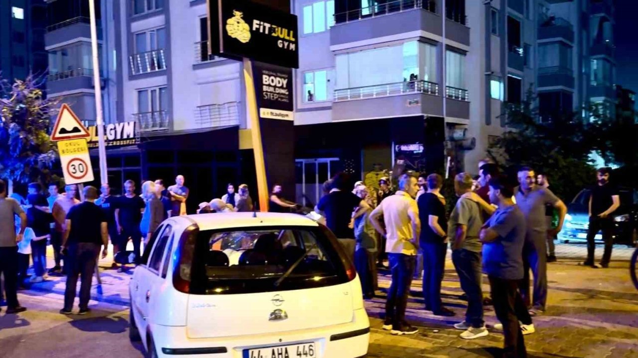 Malatya’da iki otomobil çarpıştı: 8 yaralı