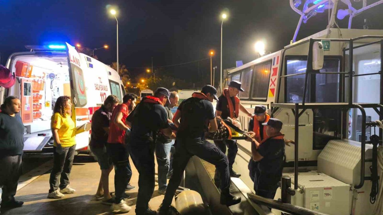 Bozcaada’da rahatsızlanan vatandaş tahliye edildi