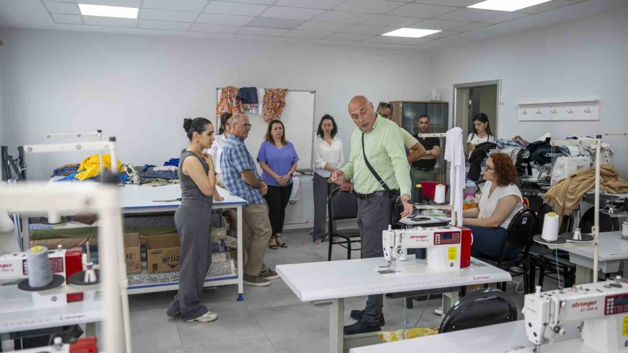 AB Heyeti, Halkkent Sosyal Girişimcilik Merkezinde incelemelerde bulundu