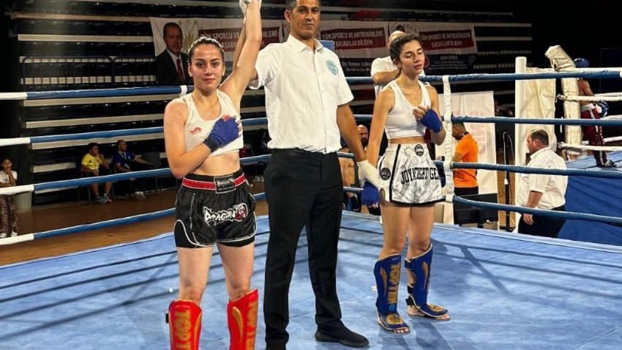 Türkiye Kick Boks Şampiyonası’nda Elazığ’a madalya yağmuru