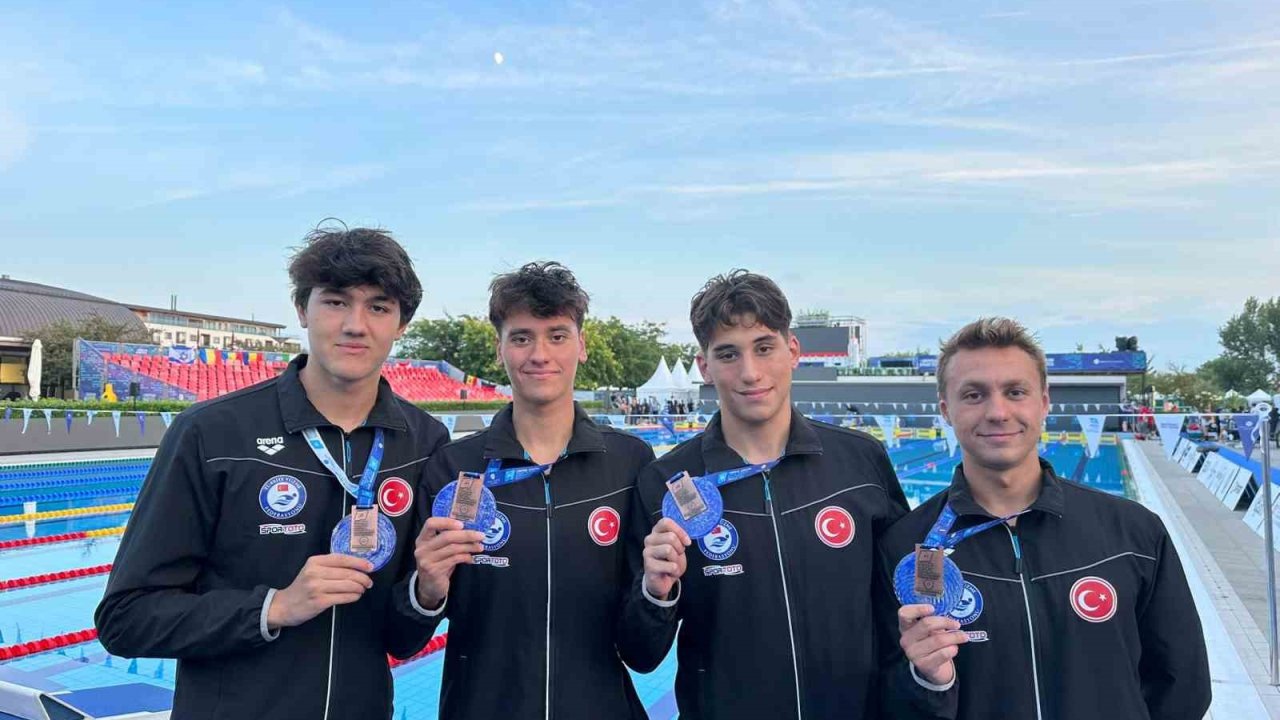 Milli yüzücülerden Avrupa Gençler Yüzme Şampiyonası’nda bronz madalya