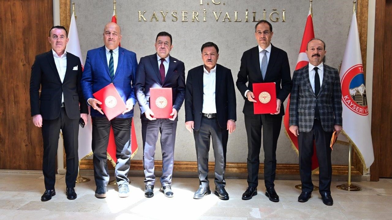 Kayseri OSB Sağlık Merkezi valilikte imzalanan protokolle Sağlık Müdürlüğü’ne tahsis edildi