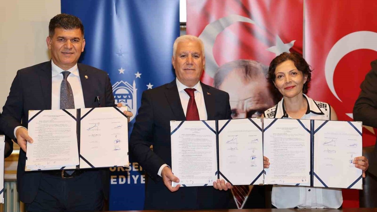 Büyükşehir’de toplu sözleşme için imzalar atıldı