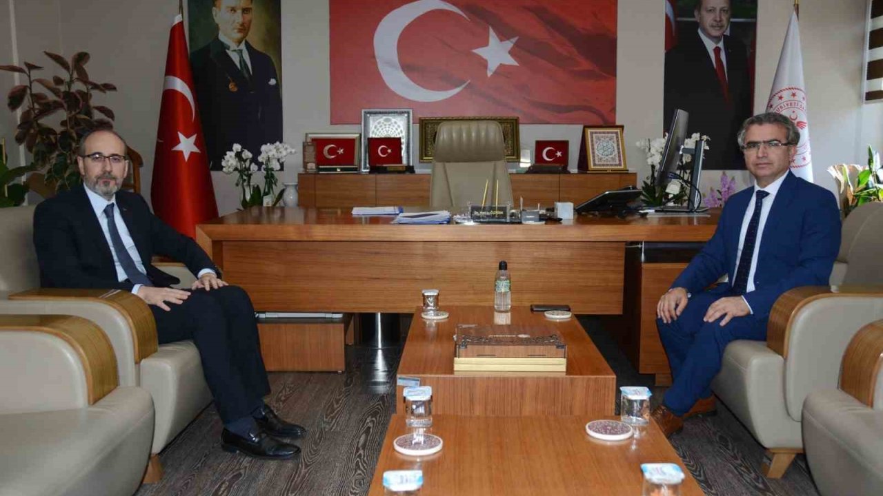 Savcı Karabacak’tan, Öztürk’e veda ziyareti