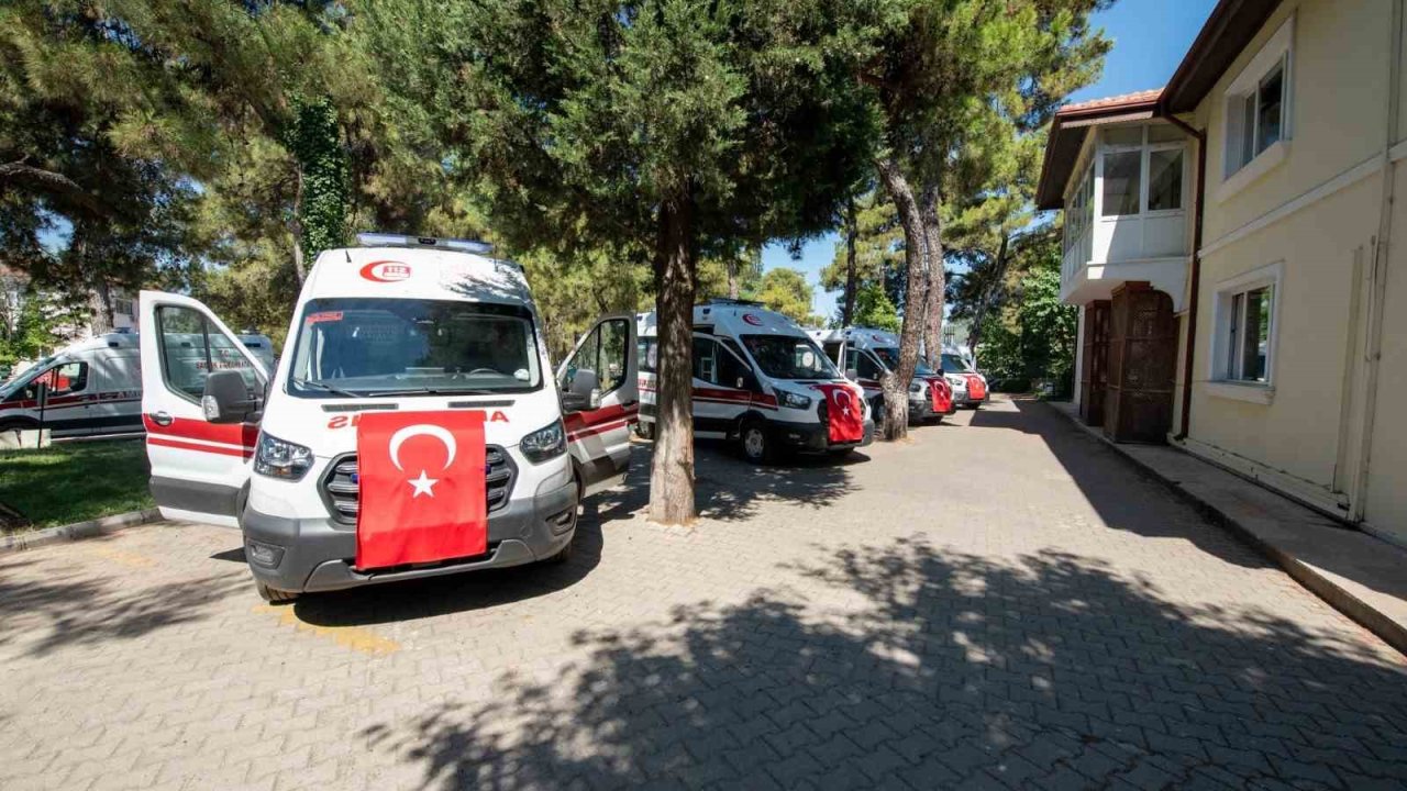 Muğla’ya 4 yeni ambulans tahsis edildi